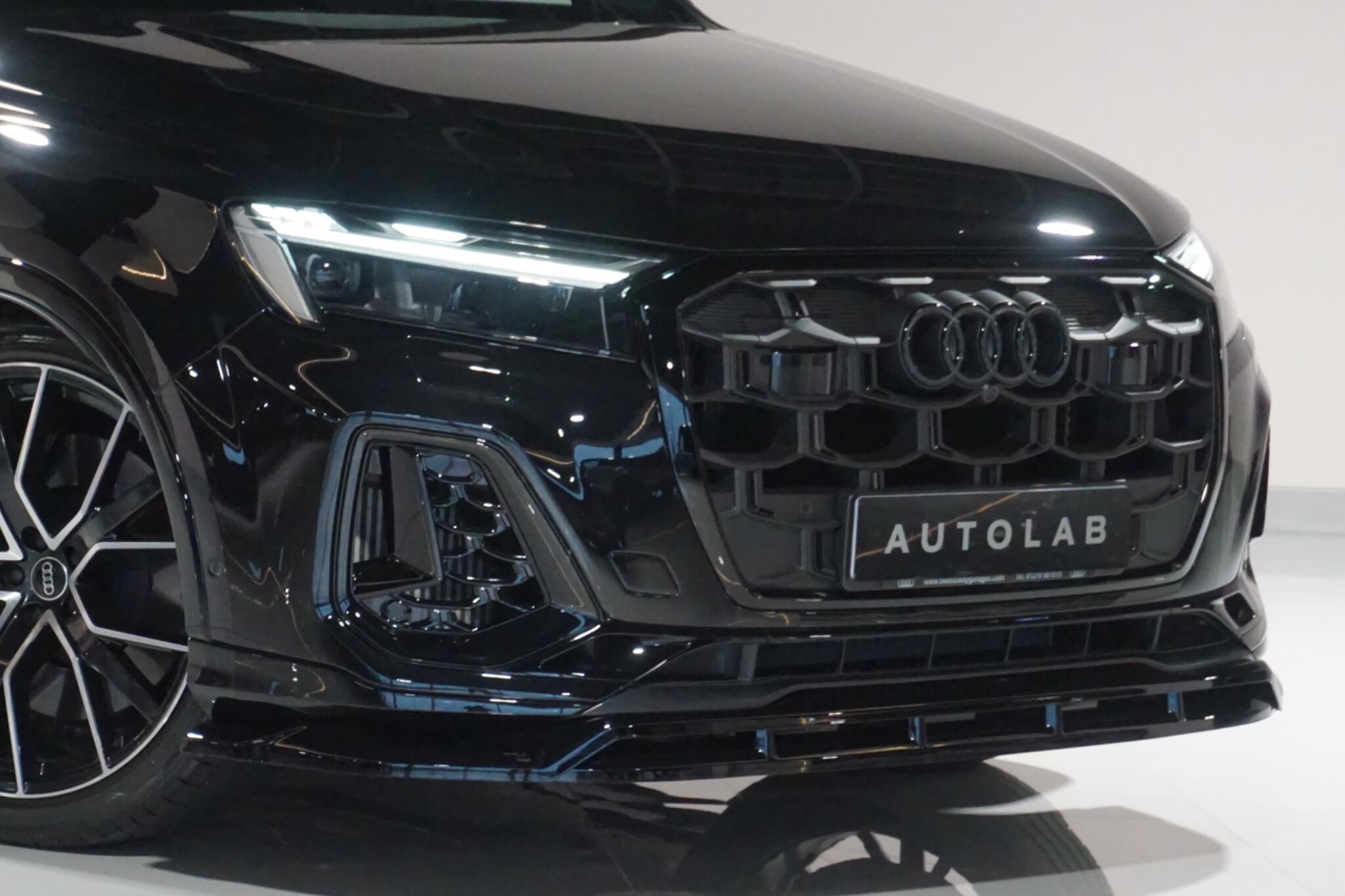 Audi SQ7 4.0 TFSI V8 Black Edition SUV 5dr Petrol Tiptronic quattro Euro 6 (s/s) (507 ps)